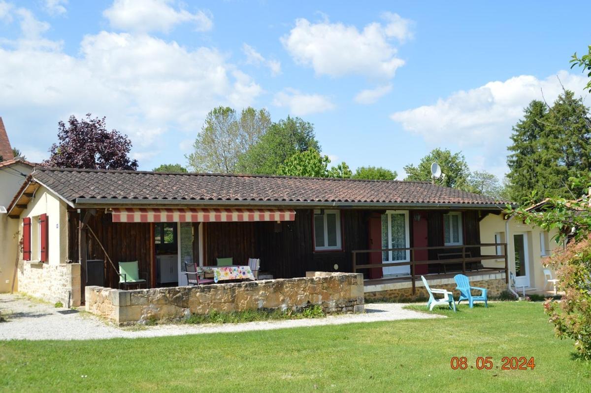 Le Chalet Des Contries Sarlat Esterno foto
